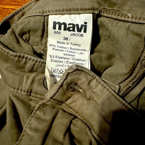 Mavi Jacob Shorts - Size 36 - like new - Picture 3 of 3